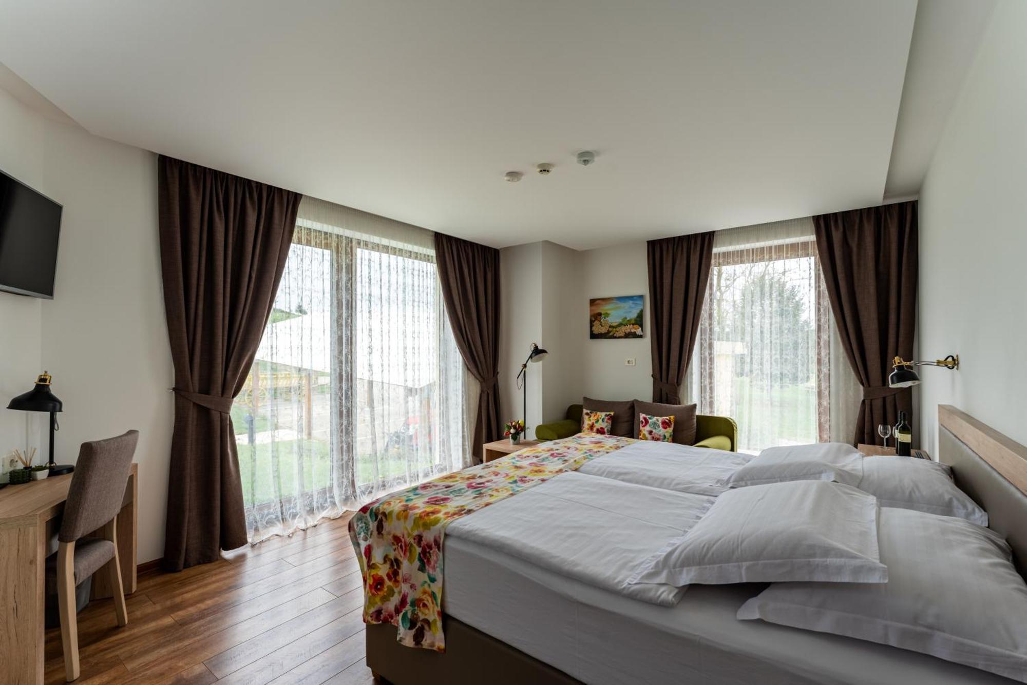 Bed&Breakfast Vinarija Coner Bjelovar Bagian luar foto